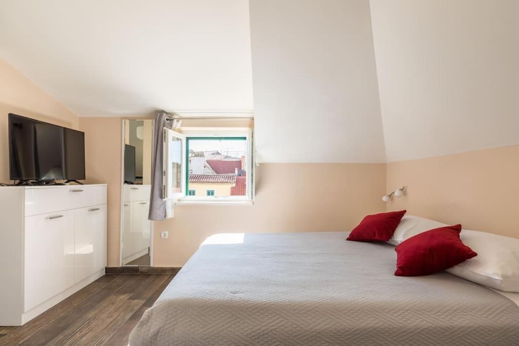 Elegant Residence Rooms & Apartments سبليت المظهر الخارجي الصورة