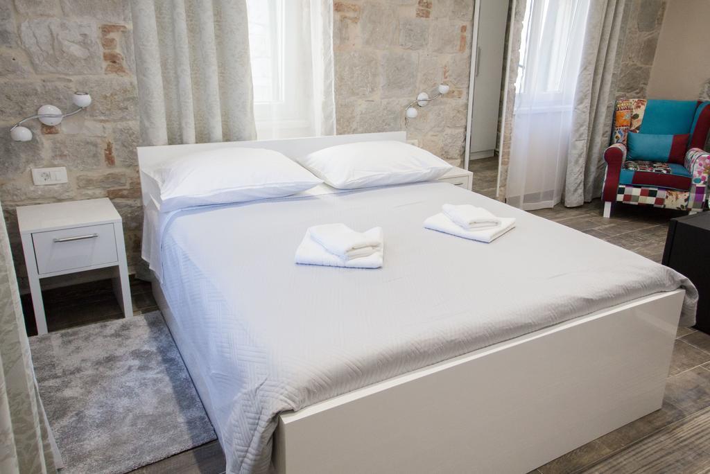 Elegant Residence Rooms & Apartments سبليت المظهر الخارجي الصورة