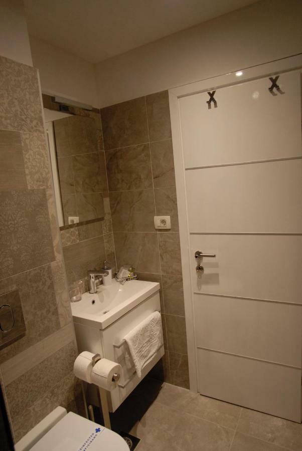 Elegant Residence Rooms & Apartments سبليت المظهر الخارجي الصورة